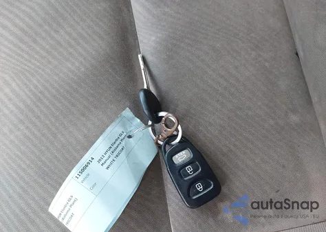 2013 Hyundai Elantra Gls z USA, uszkodzony, nr VIN 5NPDH4AE9DH346648